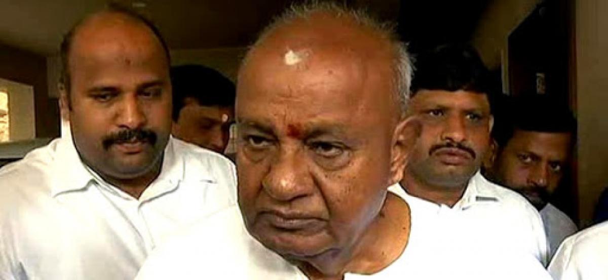 No problem with Mayawati or Mamata Banerjee as PM candidate: Deve Gowda